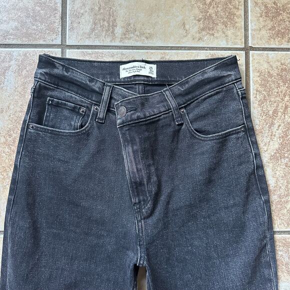 Abercrombie And Fitch Criss Cross The 90s Slim Straight Ultra High Rise Black 25 - Picture 8 of 8